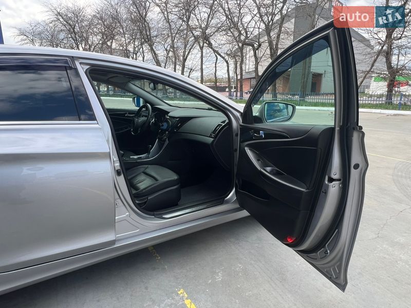 Седан Hyundai Sonata 2012 в Одесі