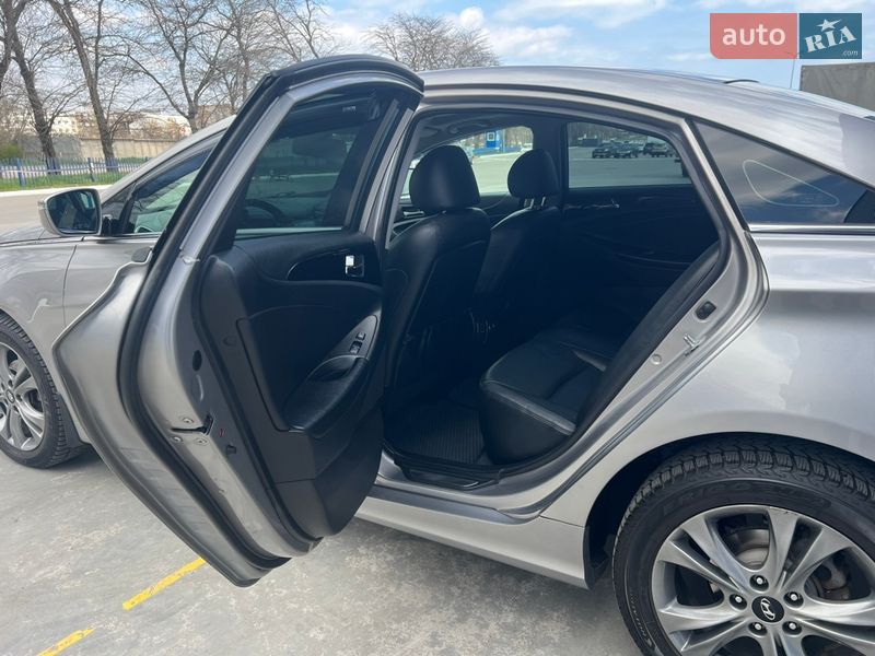 Седан Hyundai Sonata 2012 в Одесі