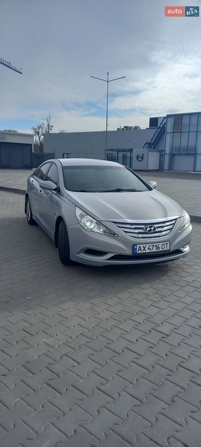 2011 Hyundai Sonata - мініатюра 20