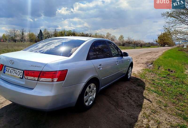 Седан Hyundai Sonata 2007 в Изюме фото Седан Hyundai Sonata 2007 в Изюме