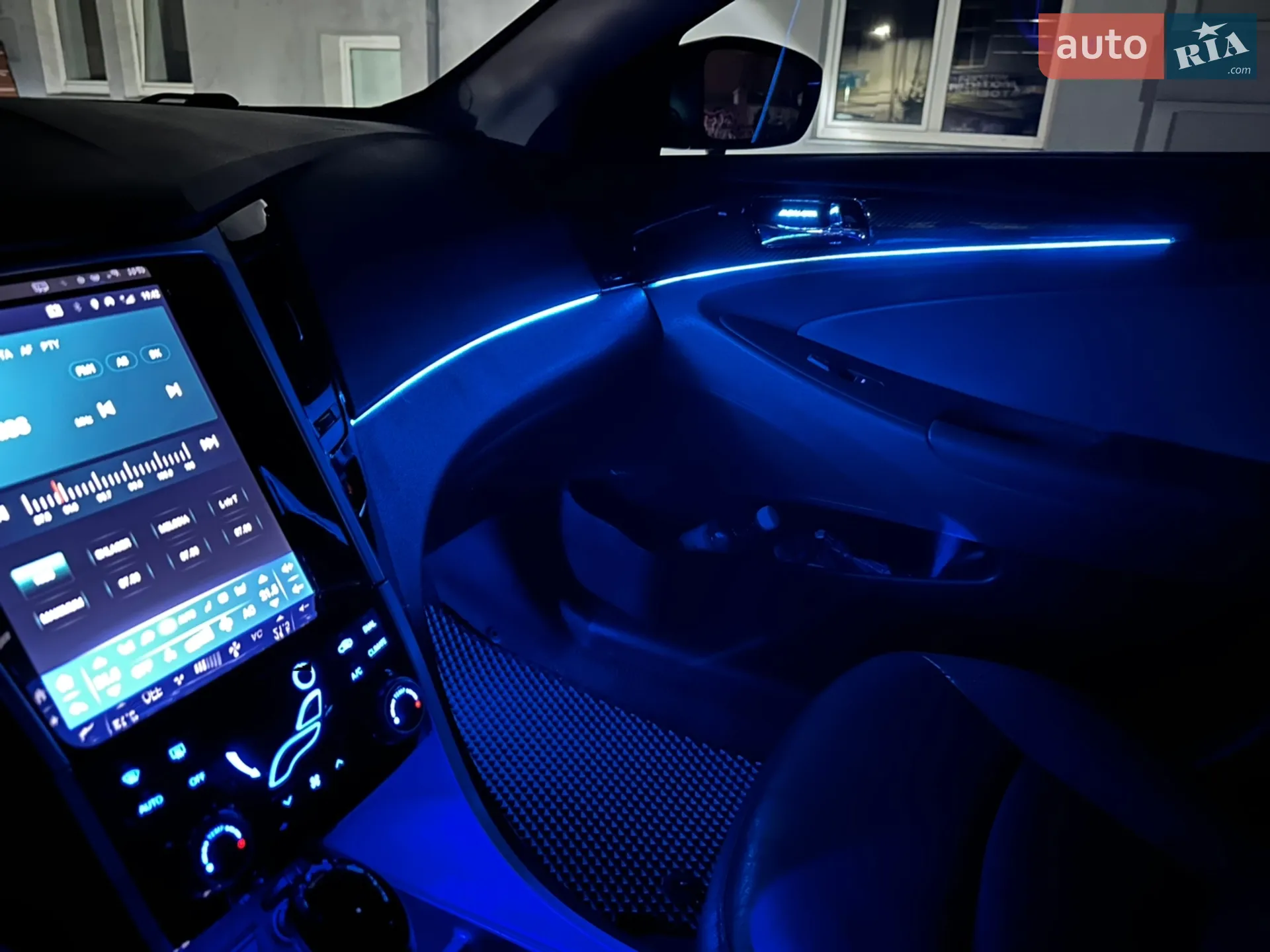 2013 Hyundai Sonata - мініатюра 25