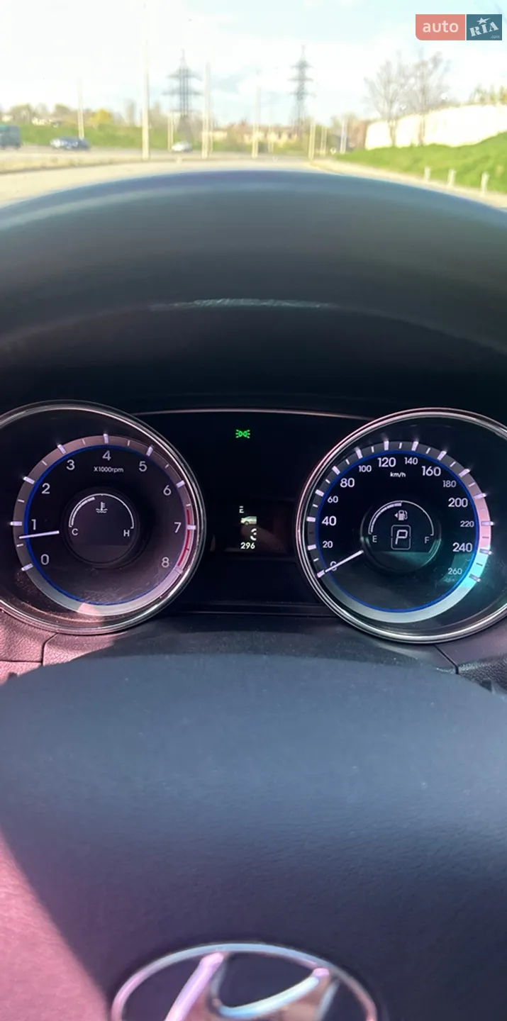 2013 Hyundai Sonata - мініатюра 9
