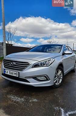 Седан Hyundai Sonata 2016 в Радомишлі