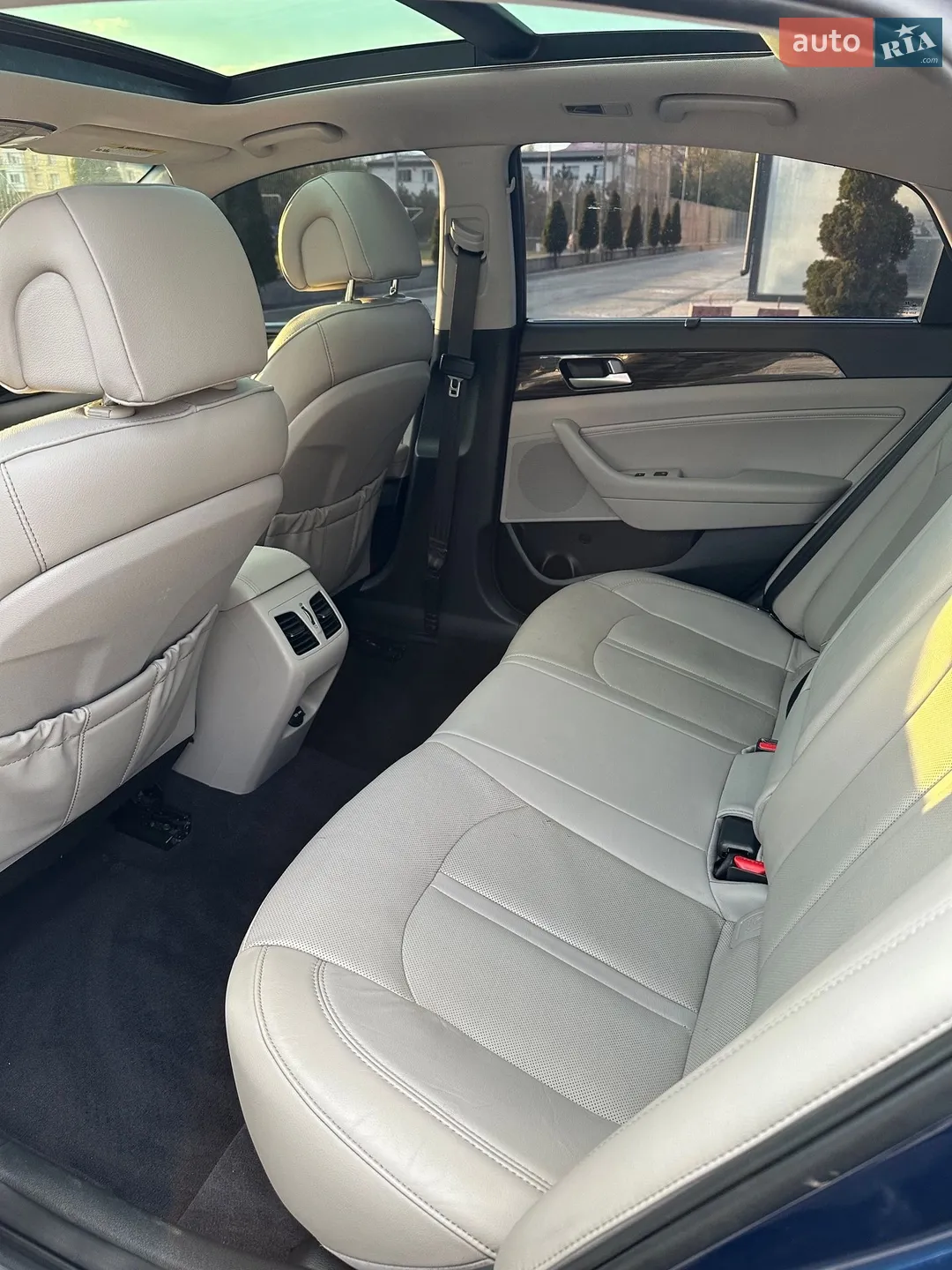 2015 Hyundai Sonata - мініатюра 8