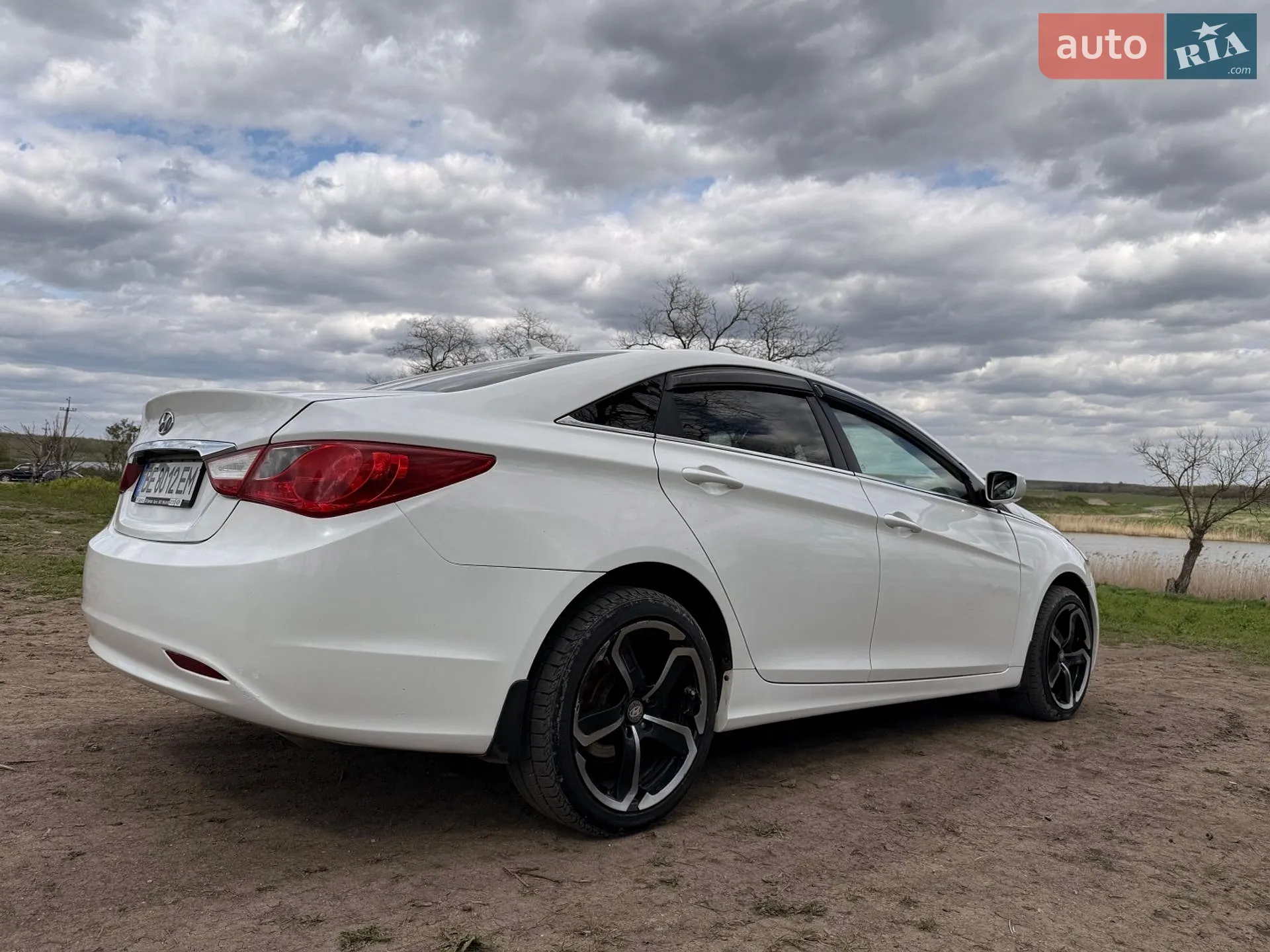 2011 Hyundai Sonata - мініатюра 5