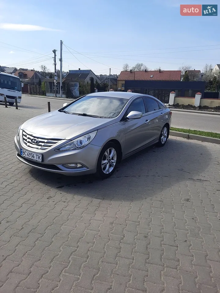 2011 Hyundai Sonata - мініатюра 20