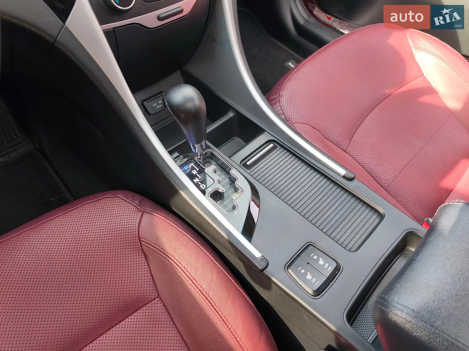 2011 Hyundai Sonata - мініатюра 23