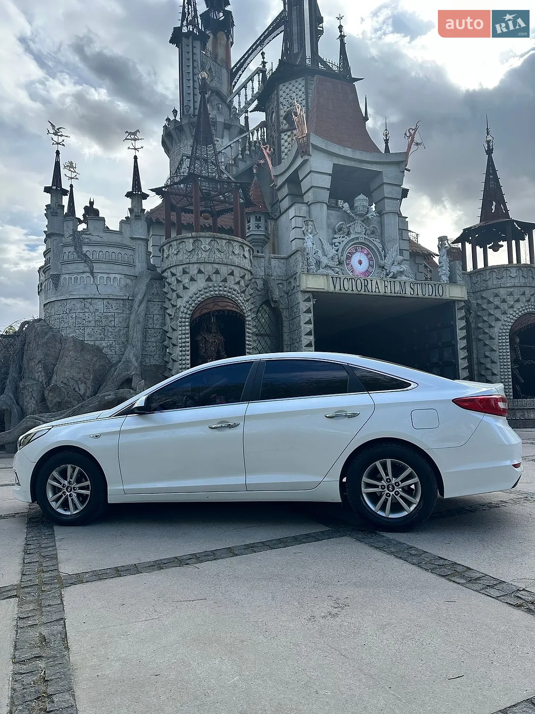 Hyundai Sonata 2016 VIN KMHE341DBHA261503 фото оголошення 17 з 18