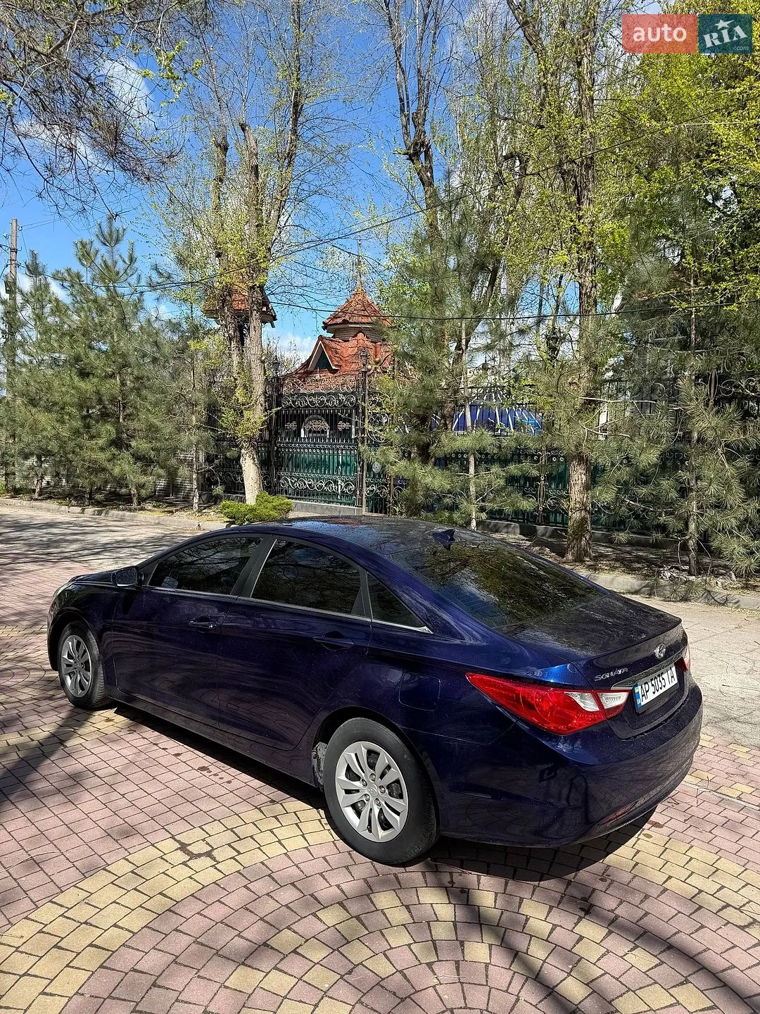 2010 Hyundai Sonata - мініатюра 10