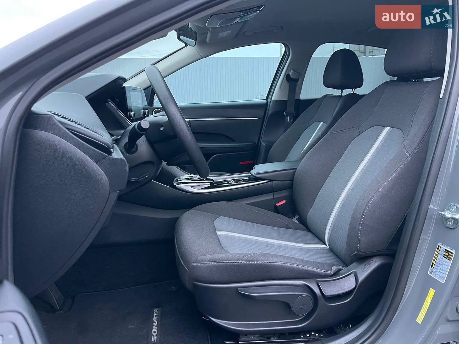2021 Hyundai Sonata - мініатюра 12