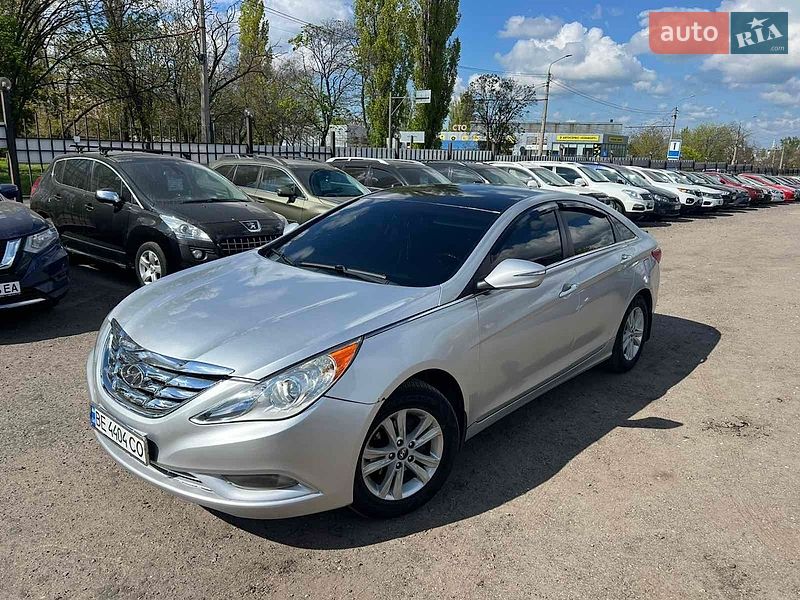 Hyundai Sonata 2013