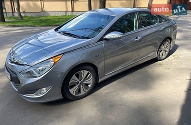 Седан Hyundai Sonata 2014 в Сумах