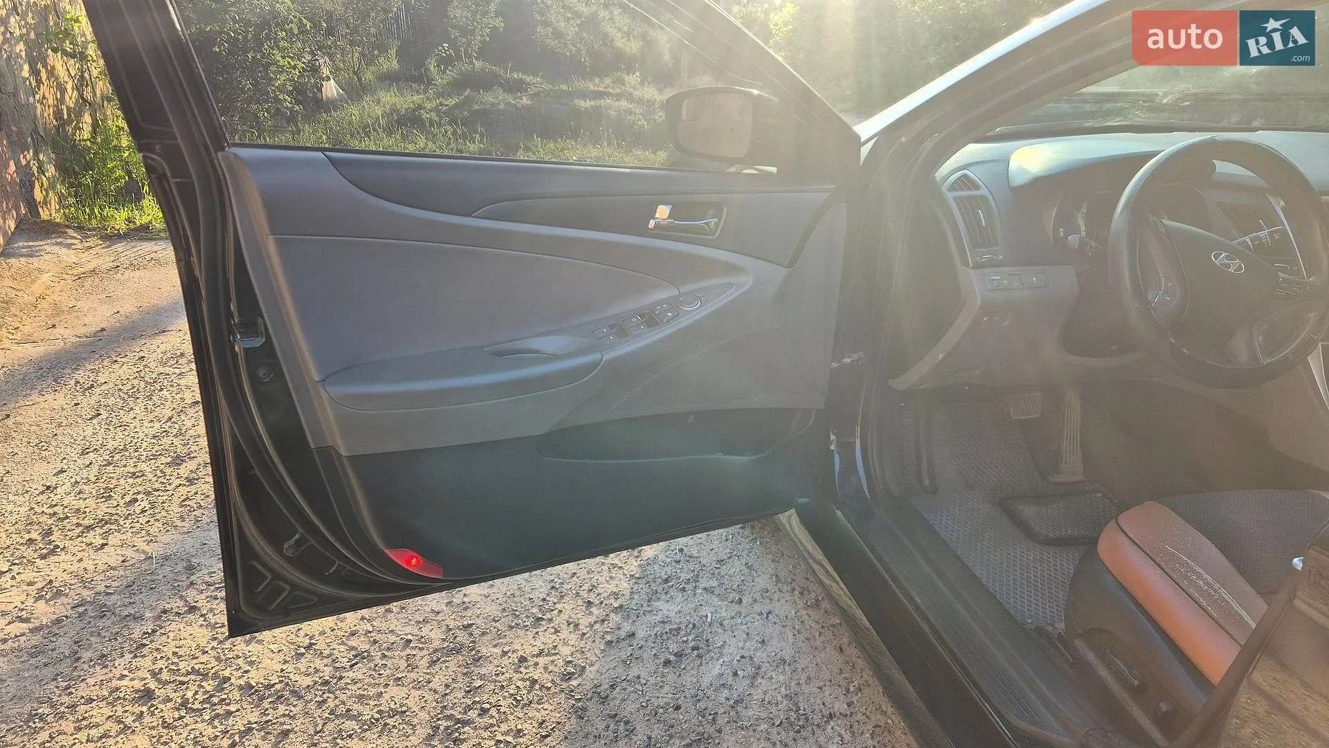 2014 Hyundai Sonata - мініатюра 27