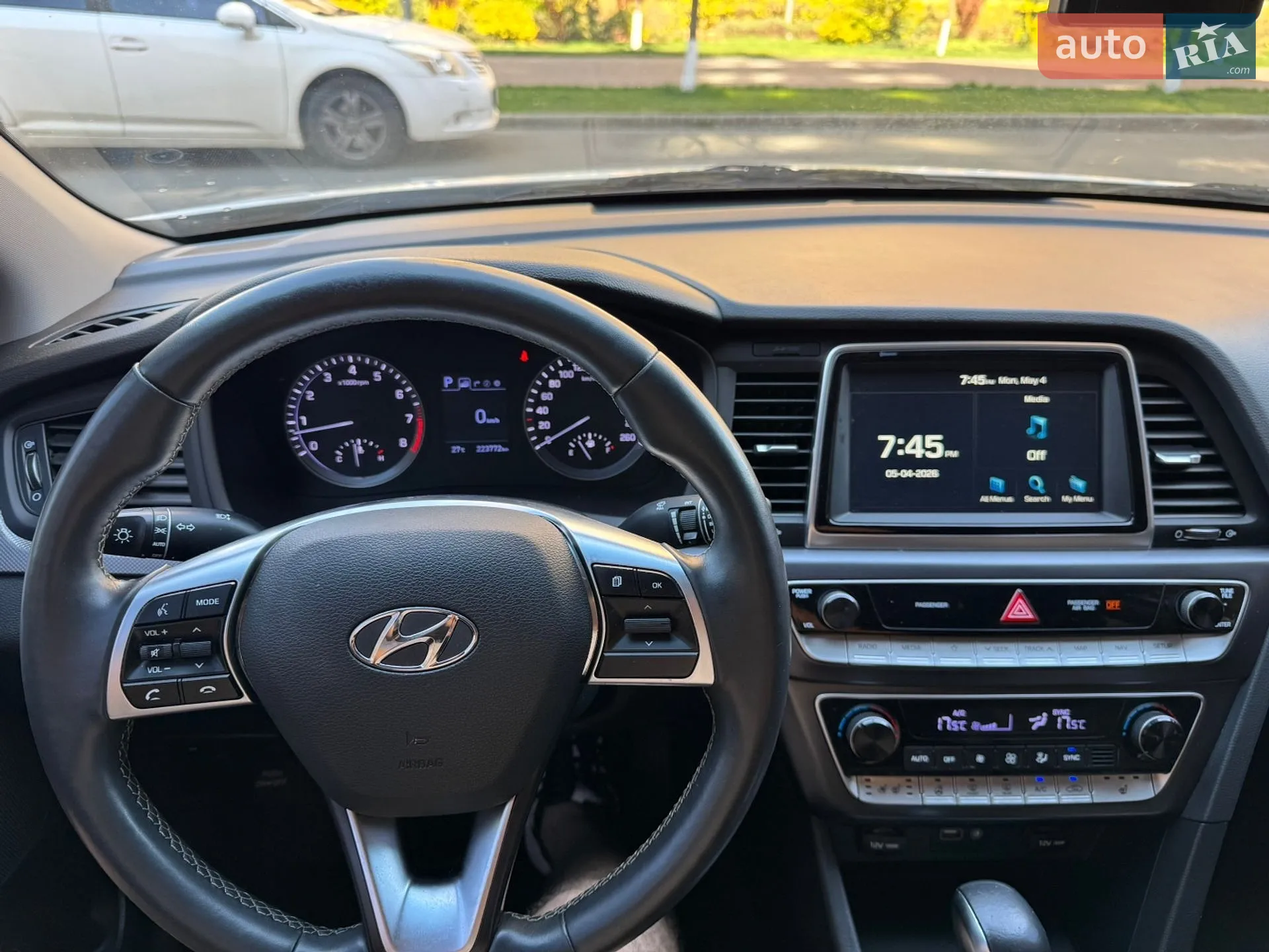 2018 Hyundai Sonata - мініатюра 12