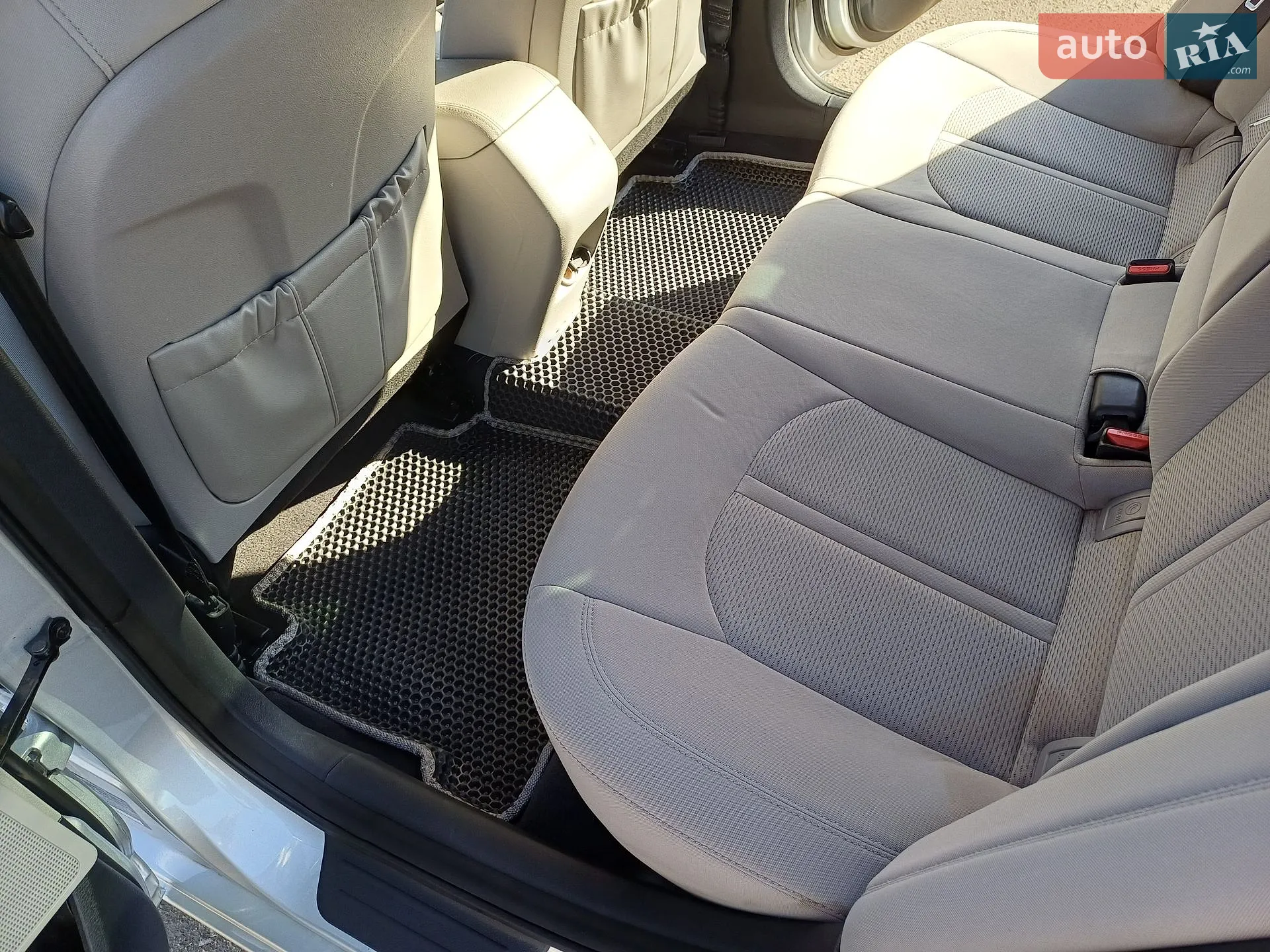 2015 Hyundai Sonata - мініатюра 42