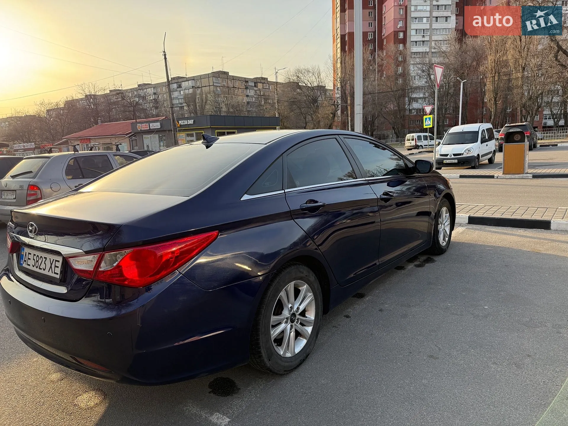 2012 Hyundai Sonata - мініатюра 16