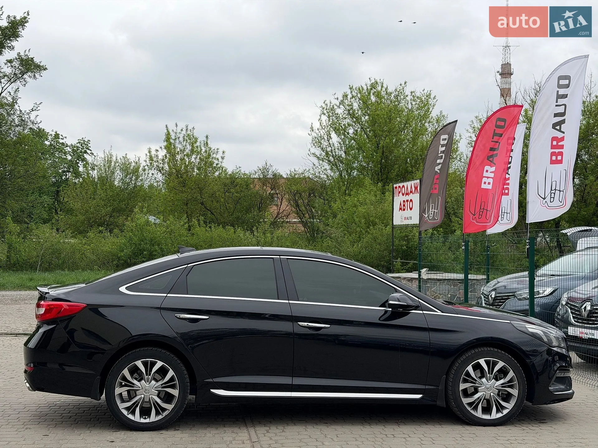 2014 Hyundai Sonata - мініатюра 22