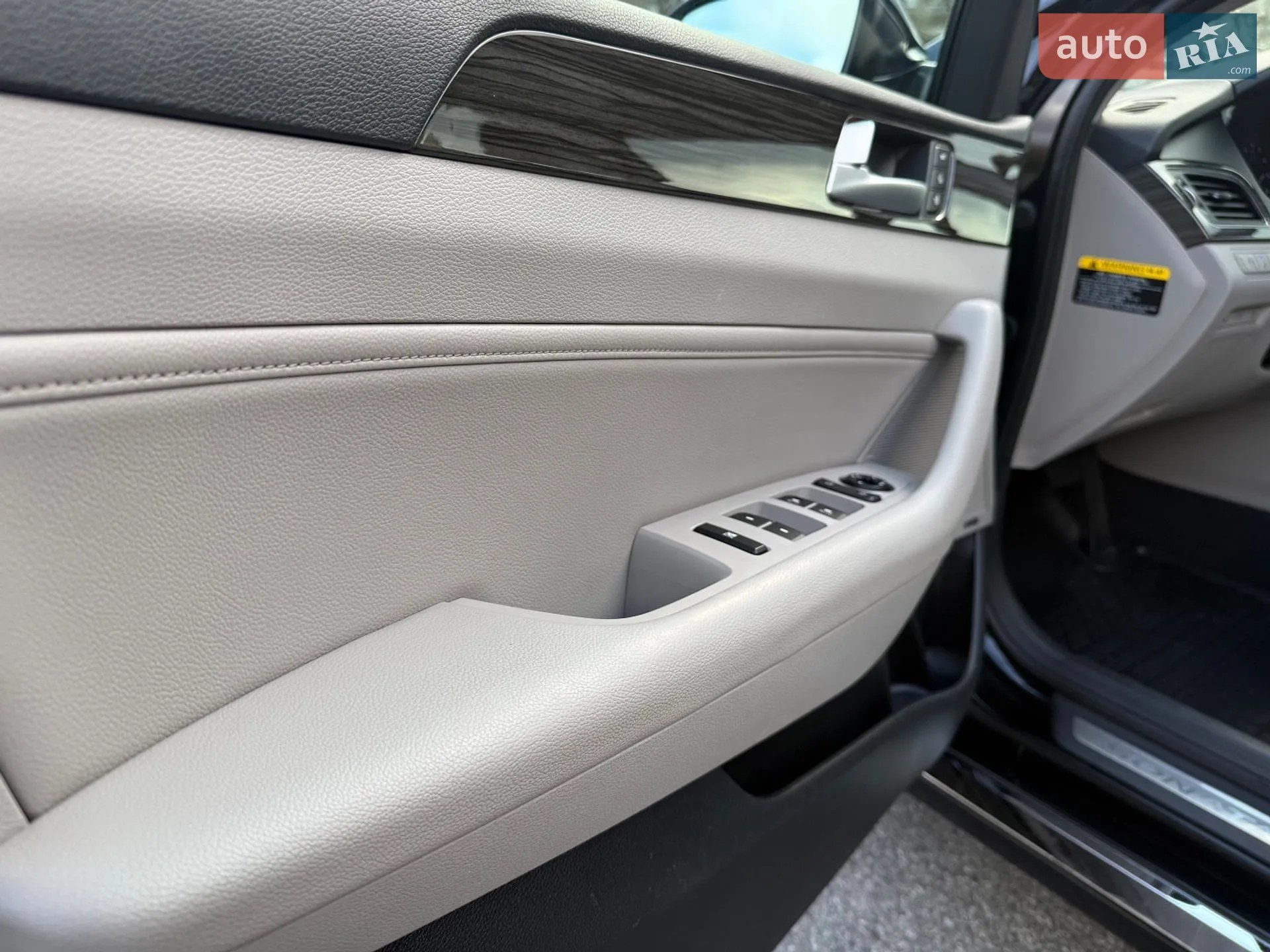 2014 Hyundai Sonata - мініатюра 19