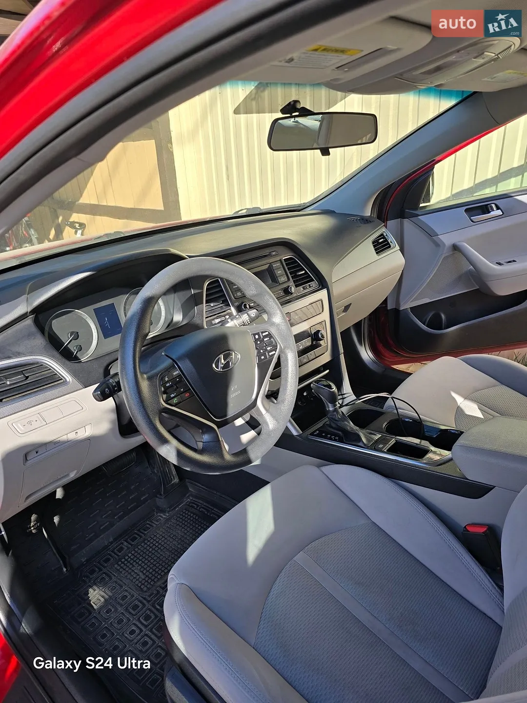 2016 Hyundai Sonata - мініатюра 16
