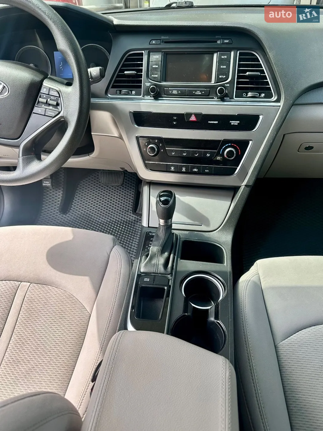 2015 Hyundai Sonata - мініатюра 9