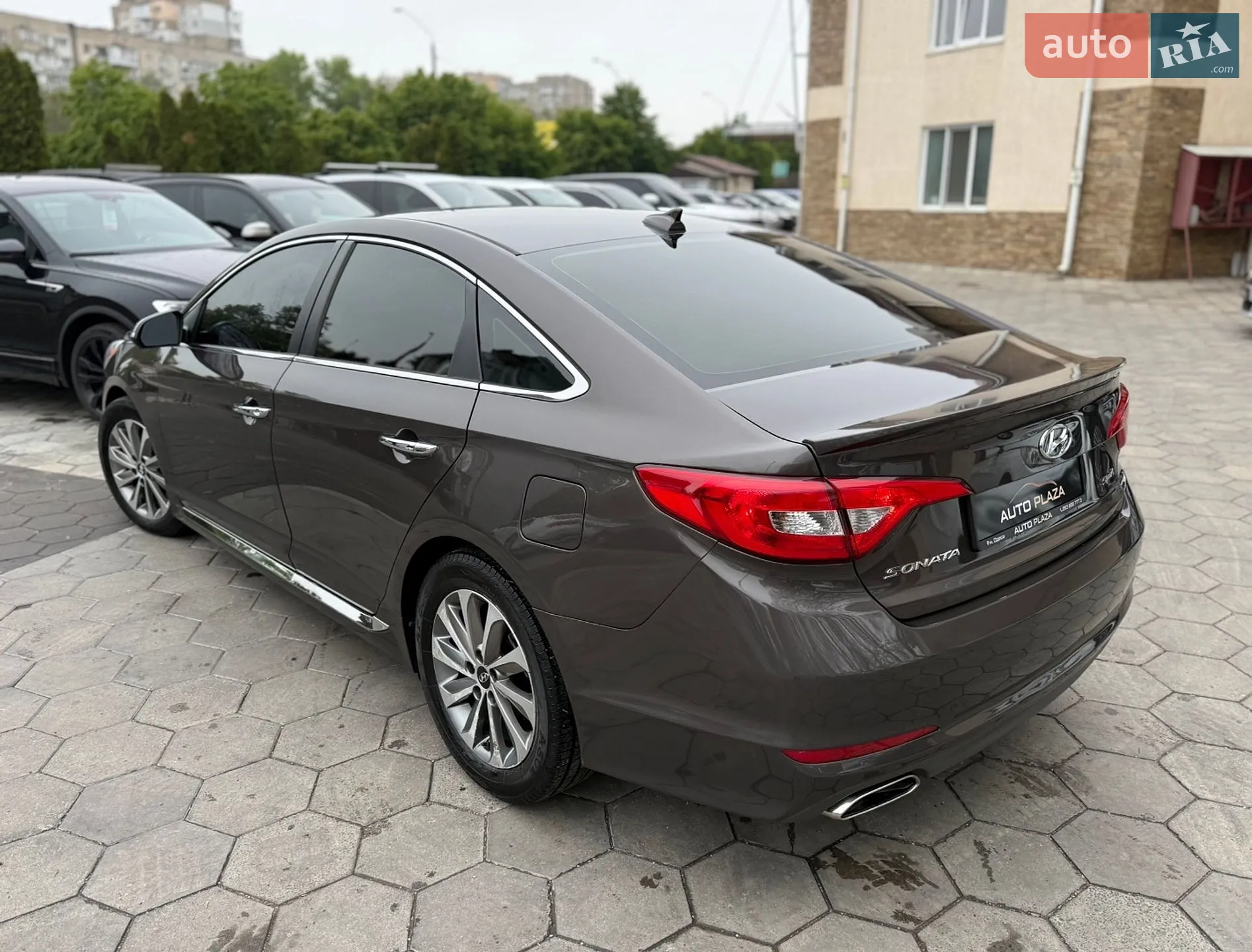 2016 Hyundai Sonata - мініатюра 30