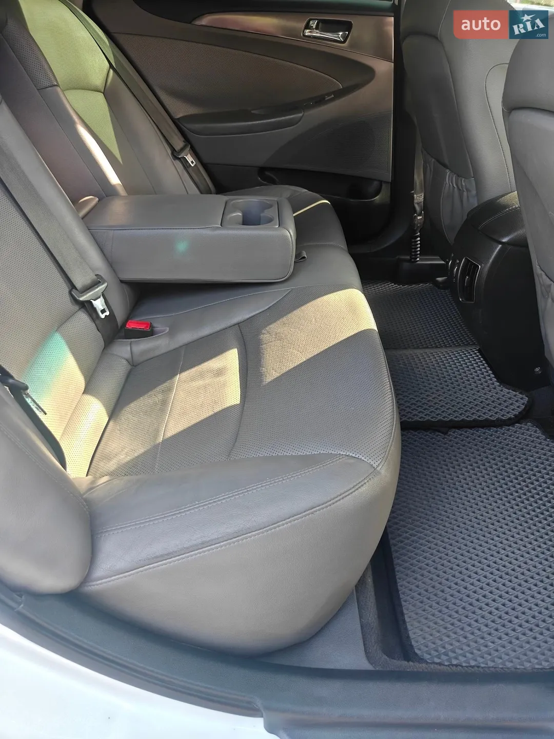 2012 Hyundai Sonata - мініатюра 10