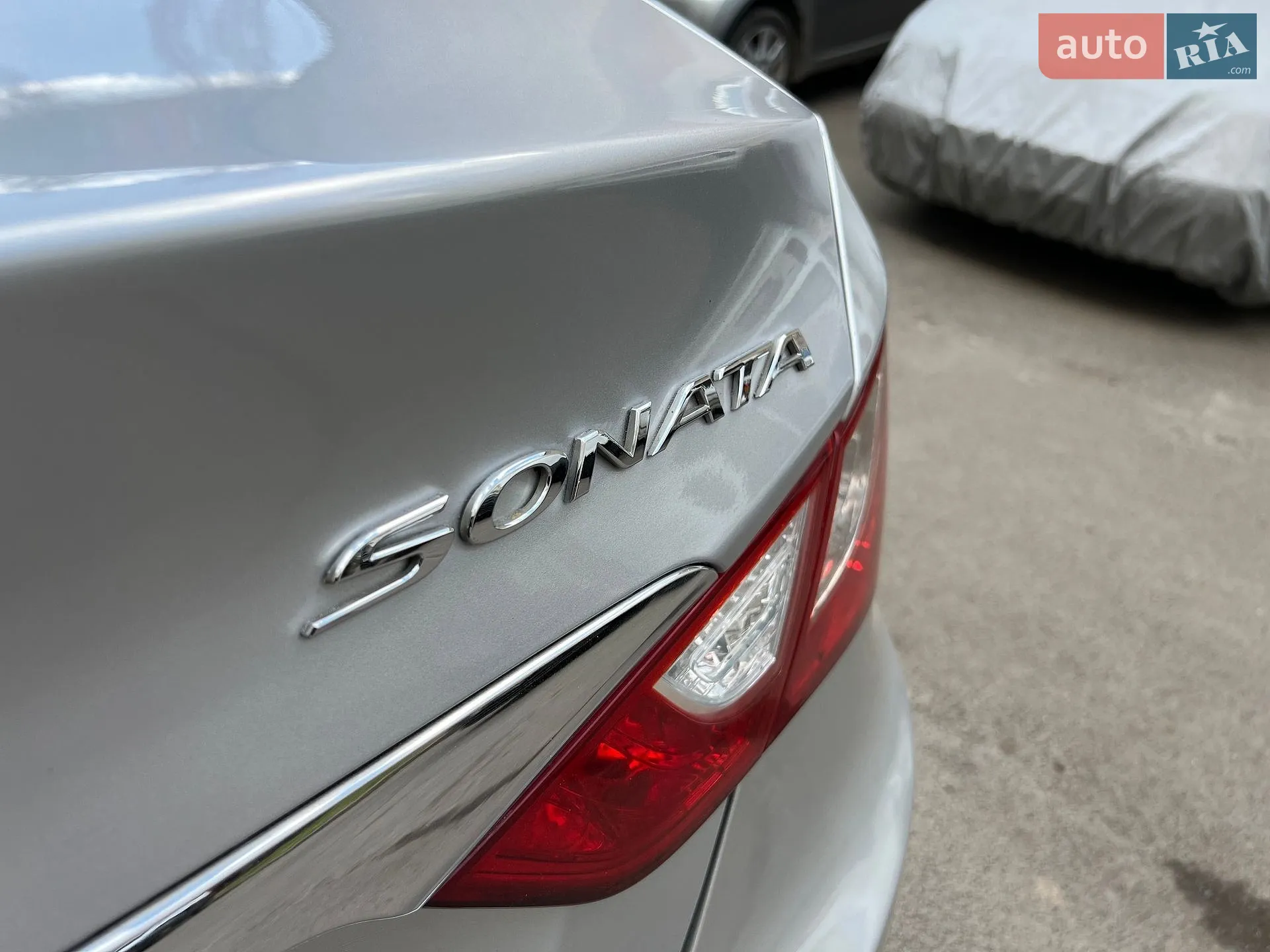 2011 Hyundai Sonata - мініатюра 17