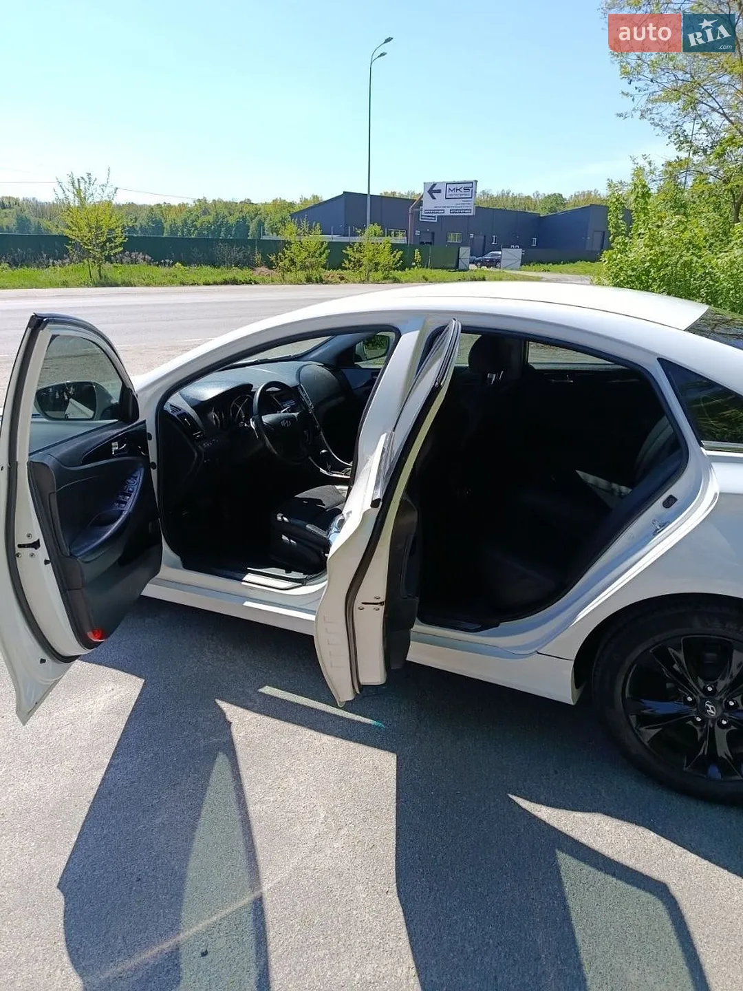 2011 Hyundai Sonata - мініатюра 12