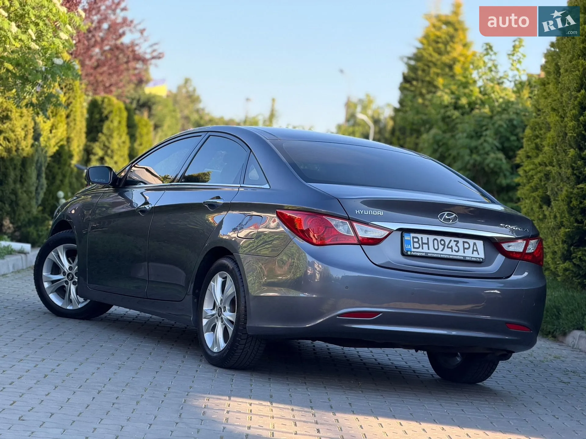 2010 Hyundai Sonata - мініатюра 9