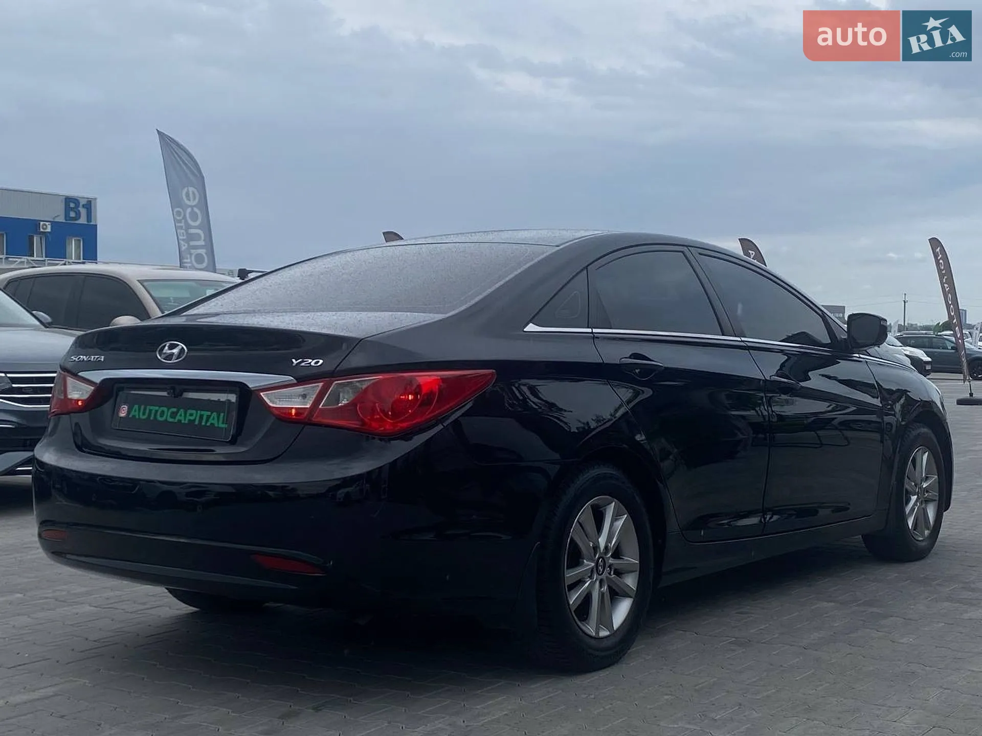 2011 Hyundai Sonata - мініатюра 16