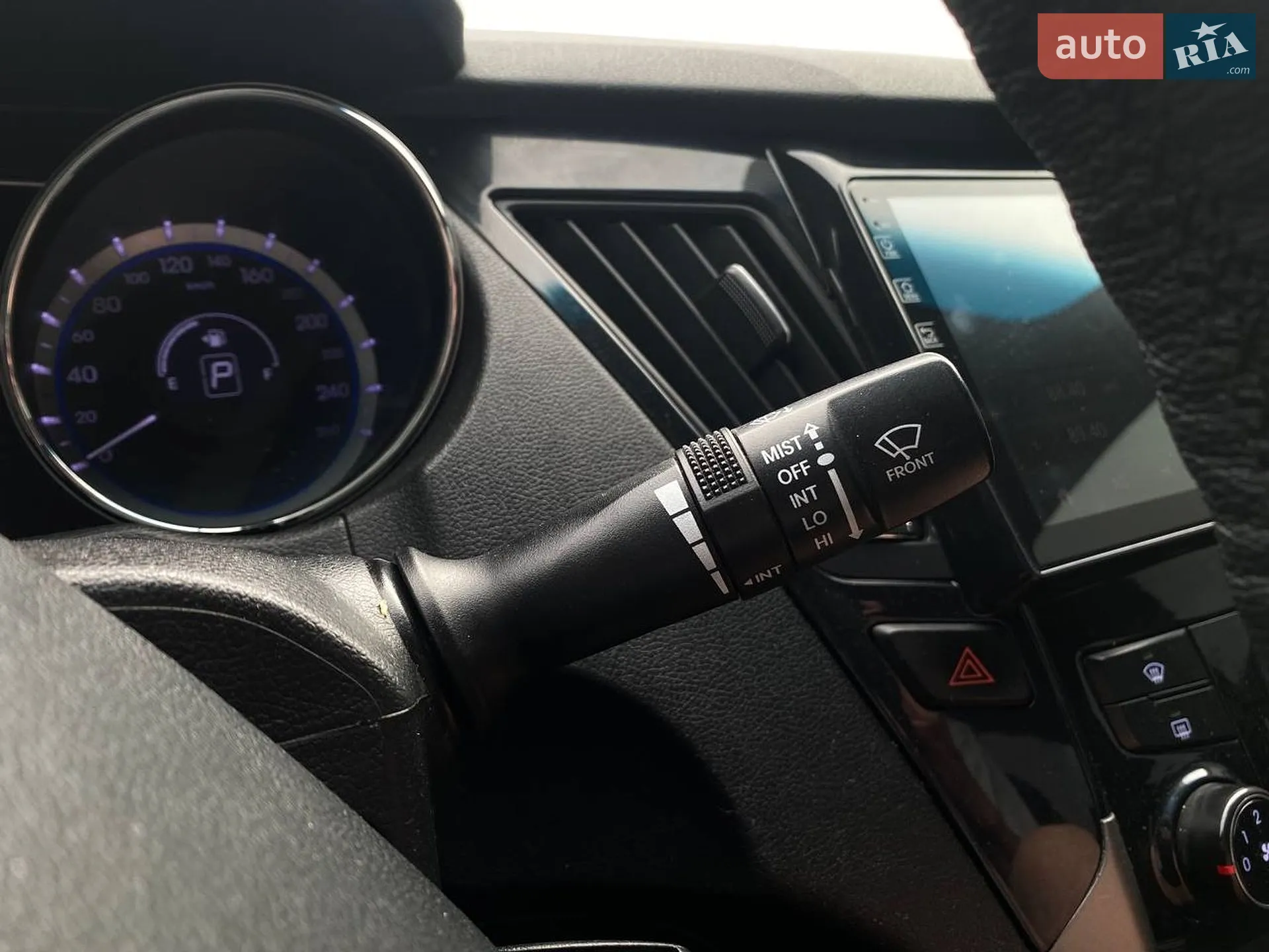2011 Hyundai Sonata - мініатюра 35