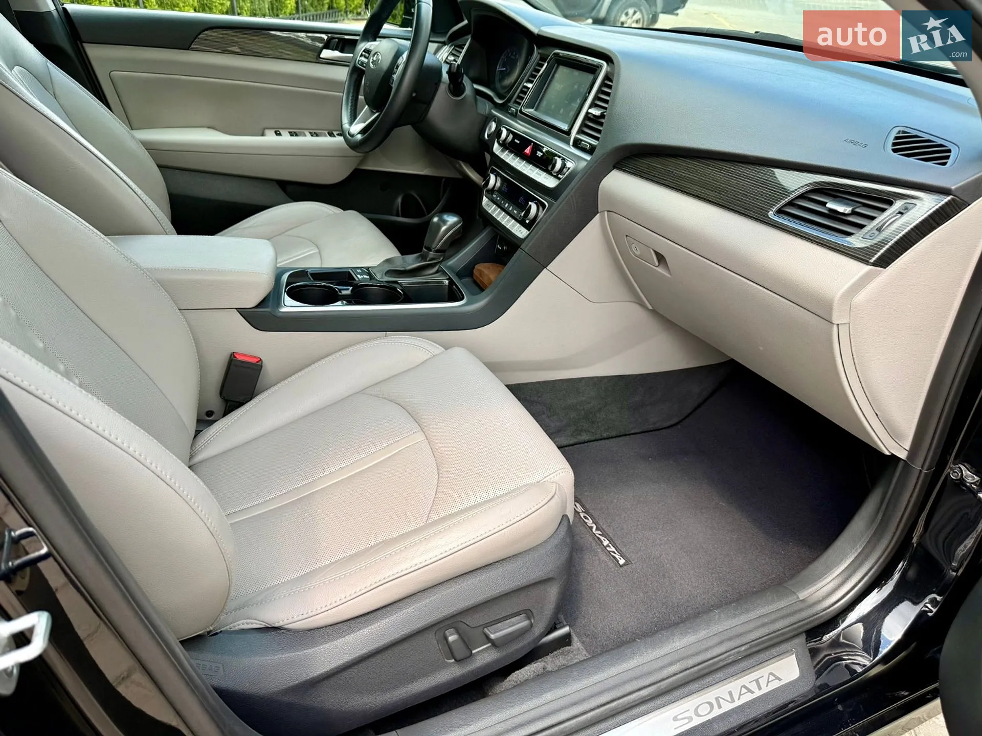 2017 Hyundai Sonata - мініатюра 34