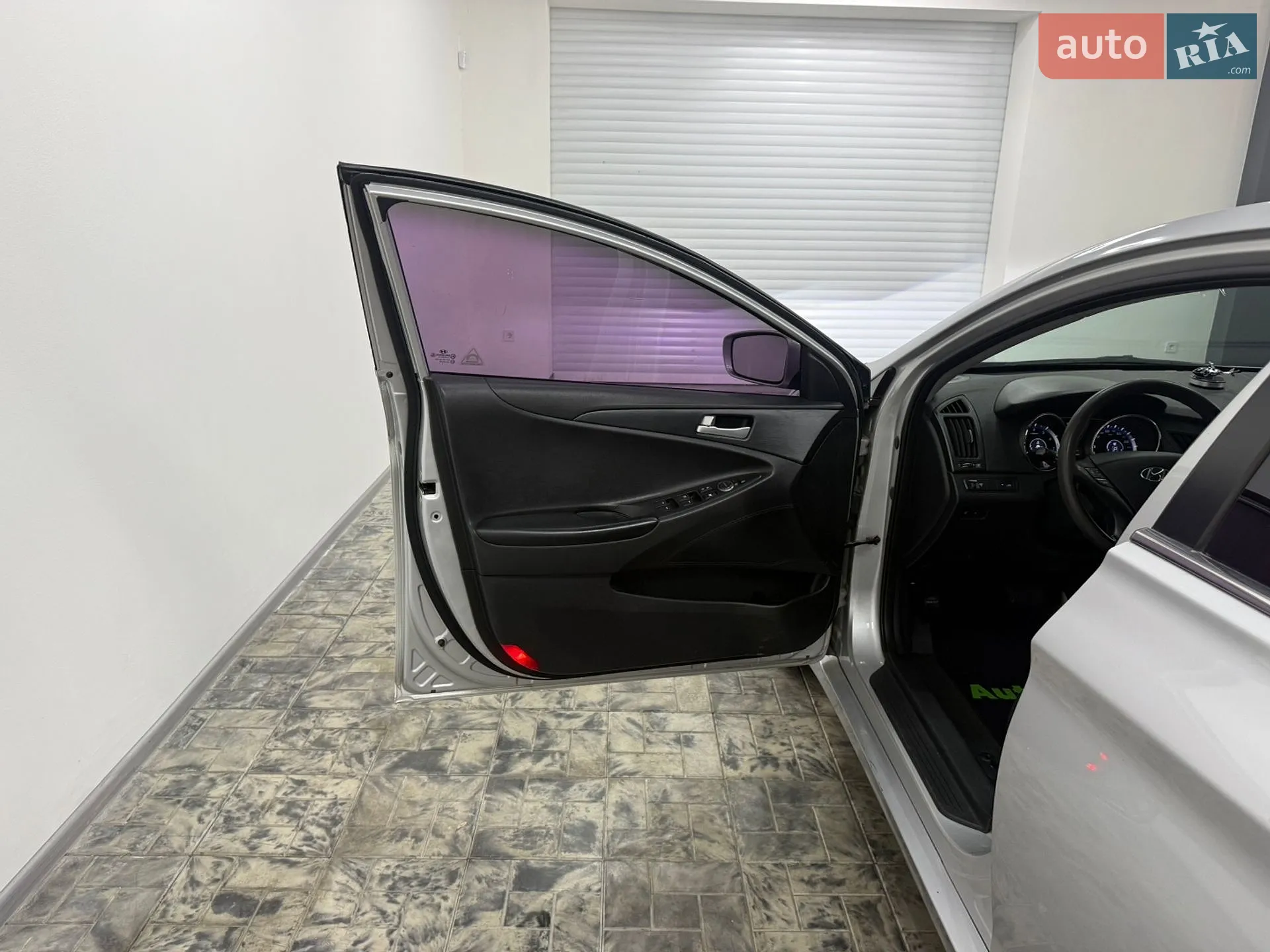 2014 Hyundai Sonata - мініатюра 16