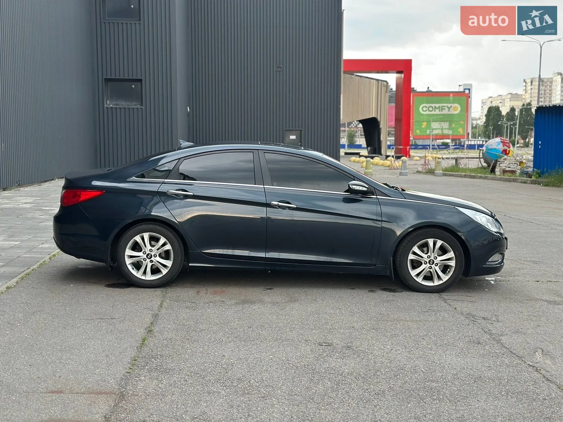 2011 Hyundai Sonata - мініатюра 6