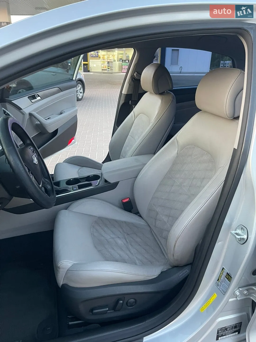 2014 Hyundai Sonata - мініатюра 18