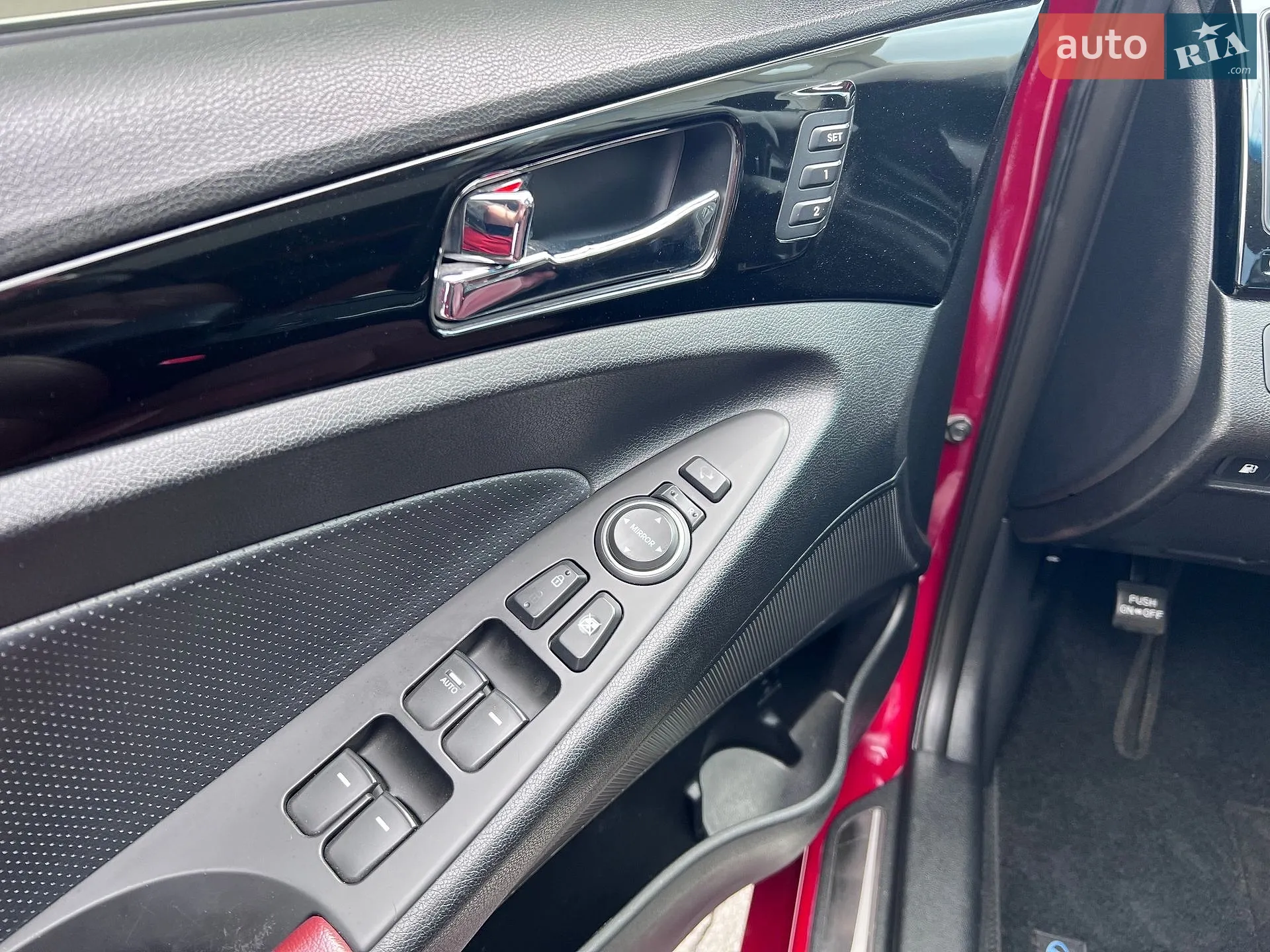 2011 Hyundai Sonata - мініатюра 28