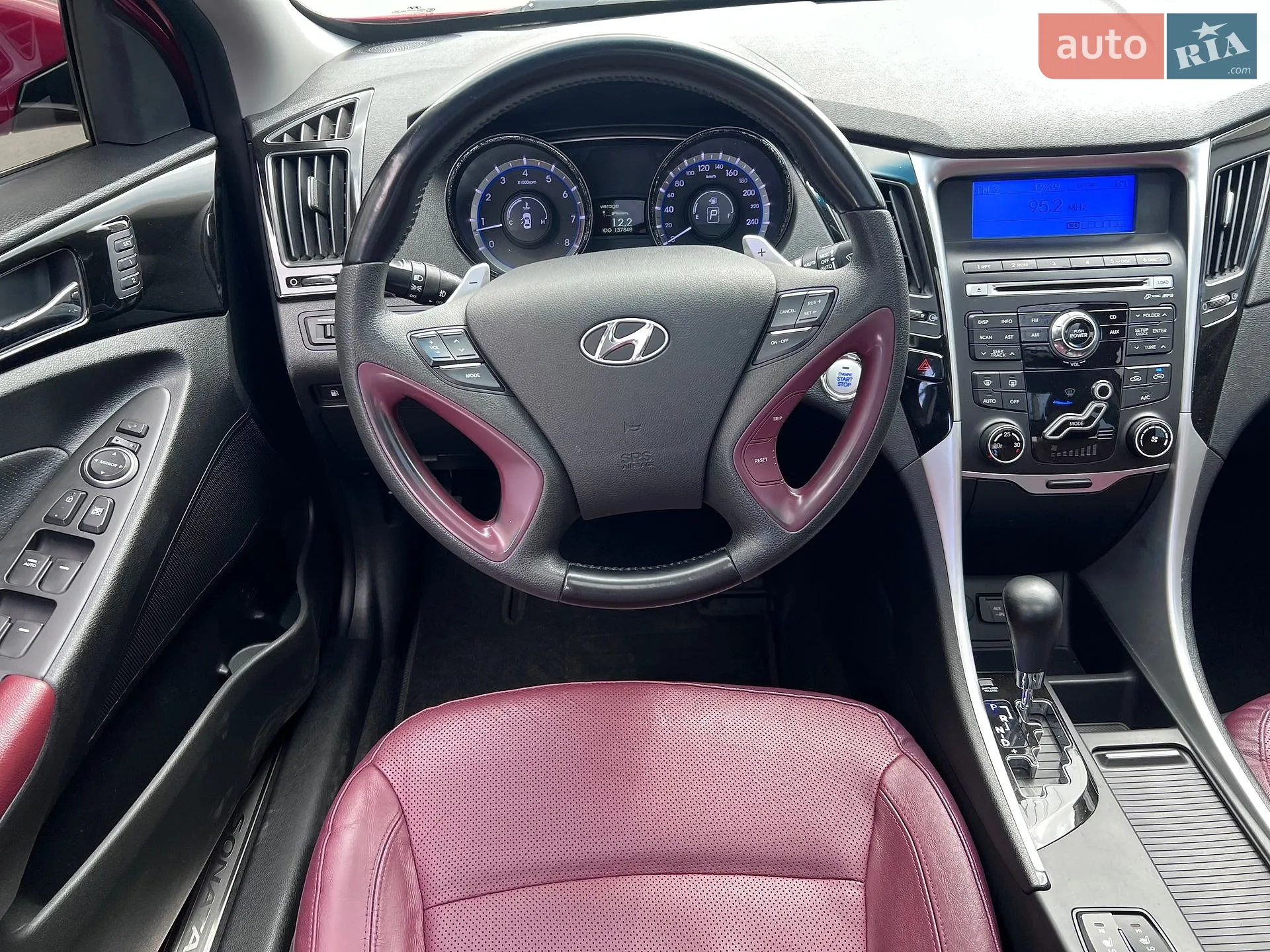 2011 Hyundai Sonata - мініатюра 30
