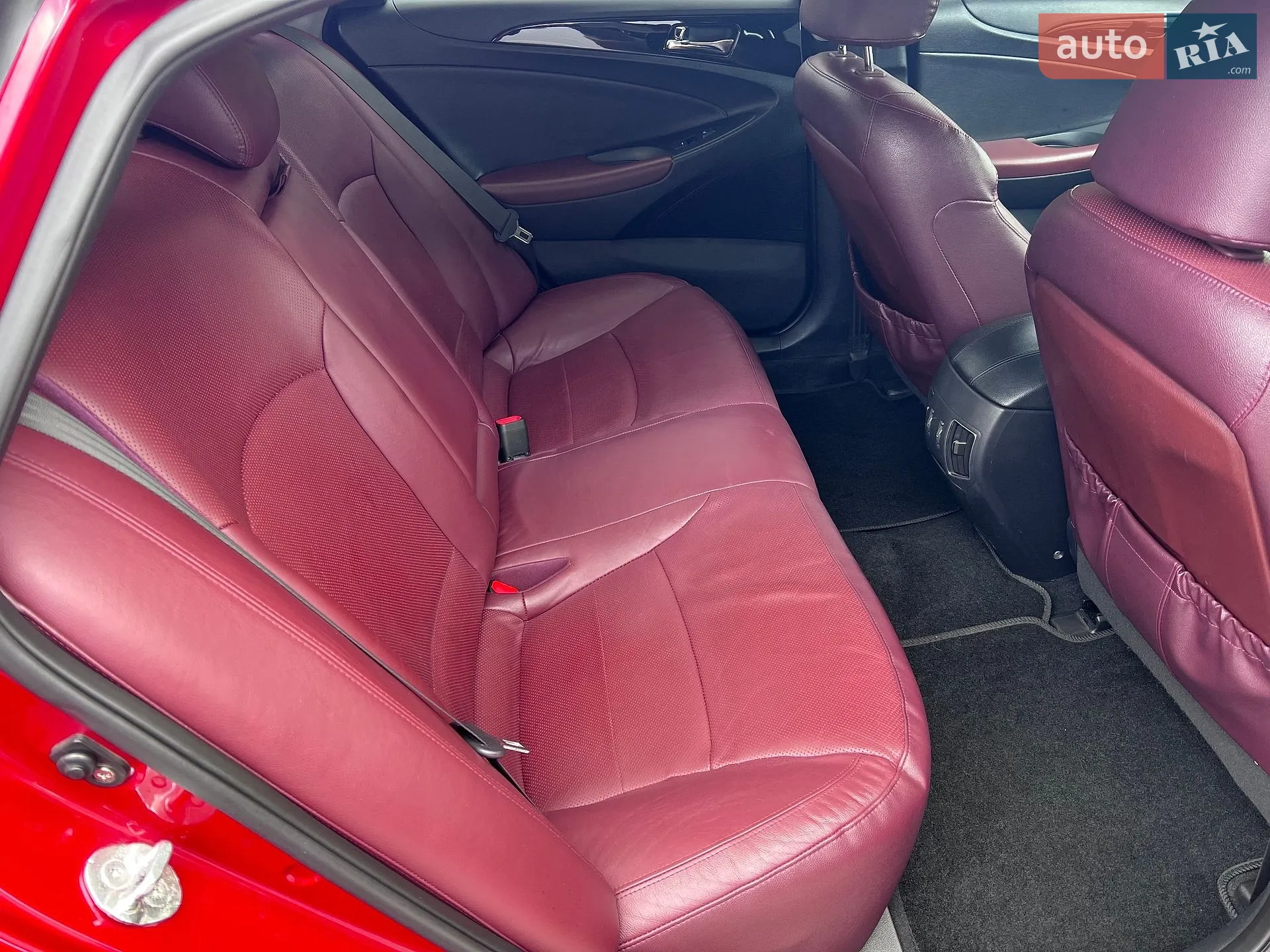 2011 Hyundai Sonata - мініатюра 53