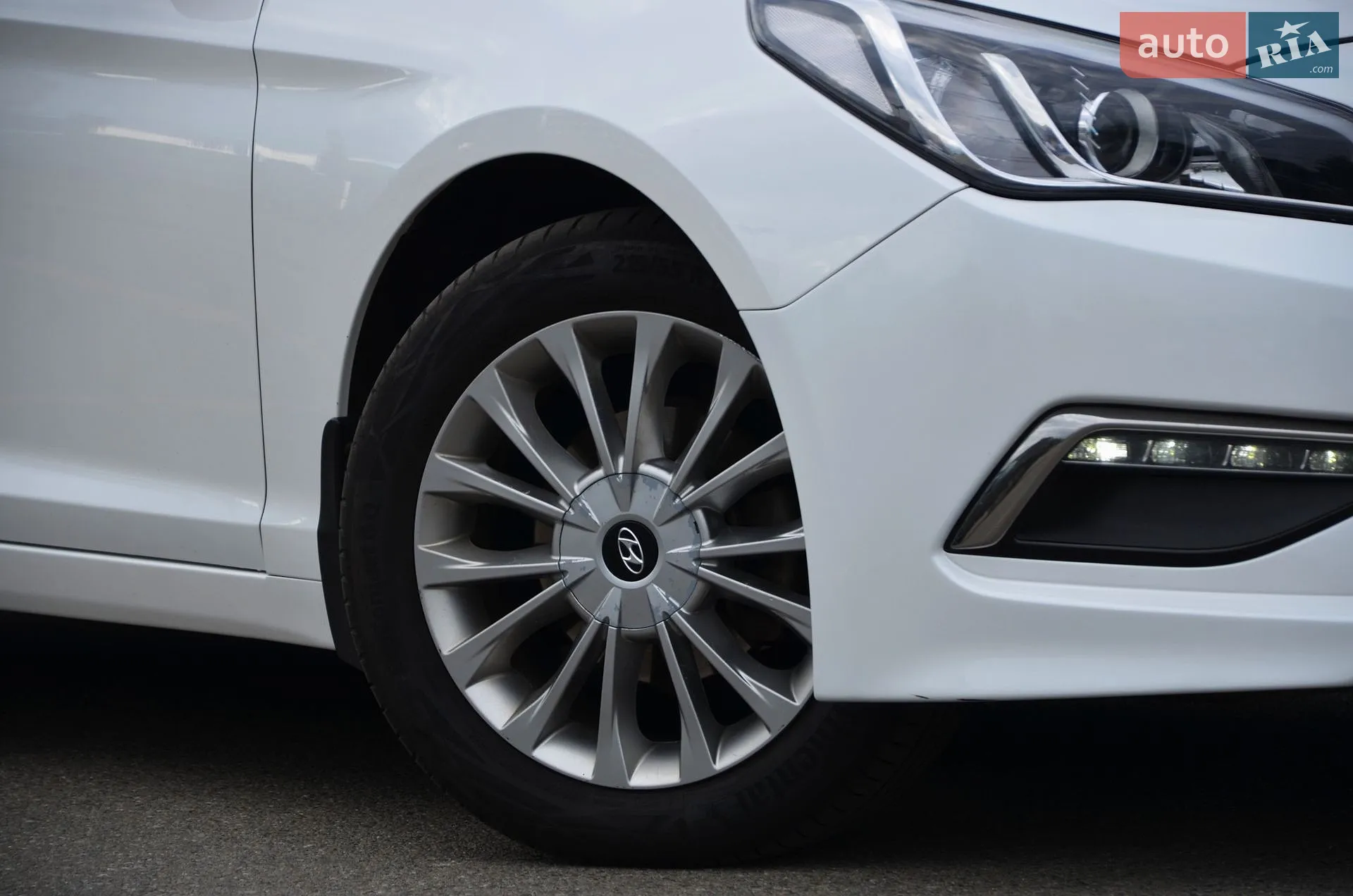 2016 Hyundai Sonata - мініатюра 14