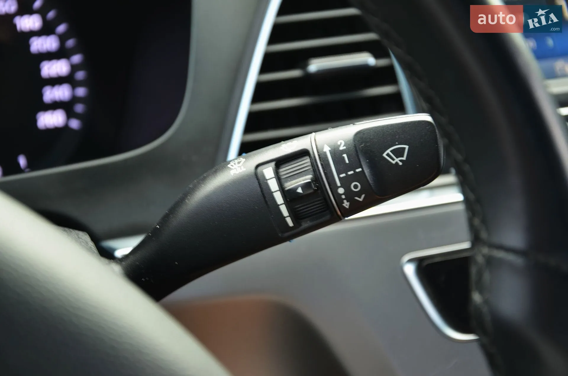 2016 Hyundai Sonata - мініатюра 29