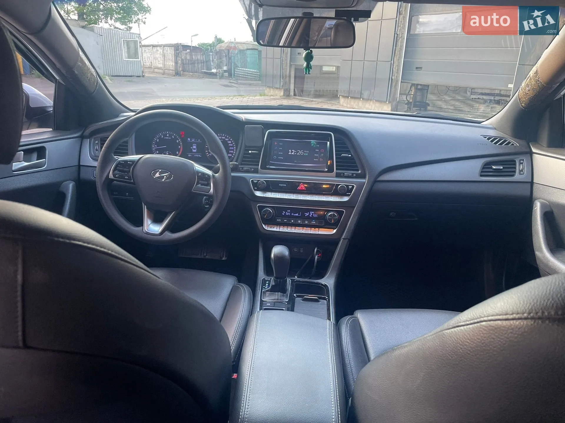 2017 Hyundai Sonata - мініатюра 13