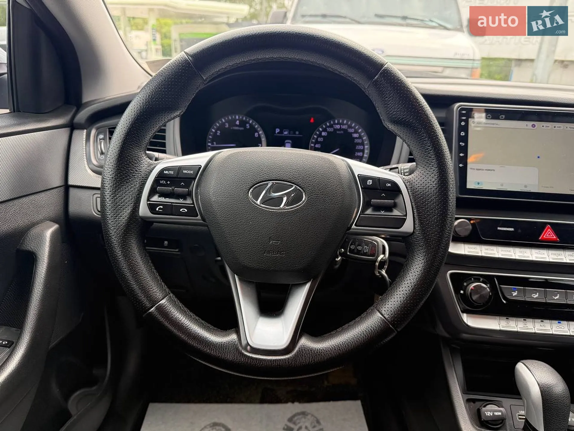 2018 Hyundai Sonata - мініатюра 15