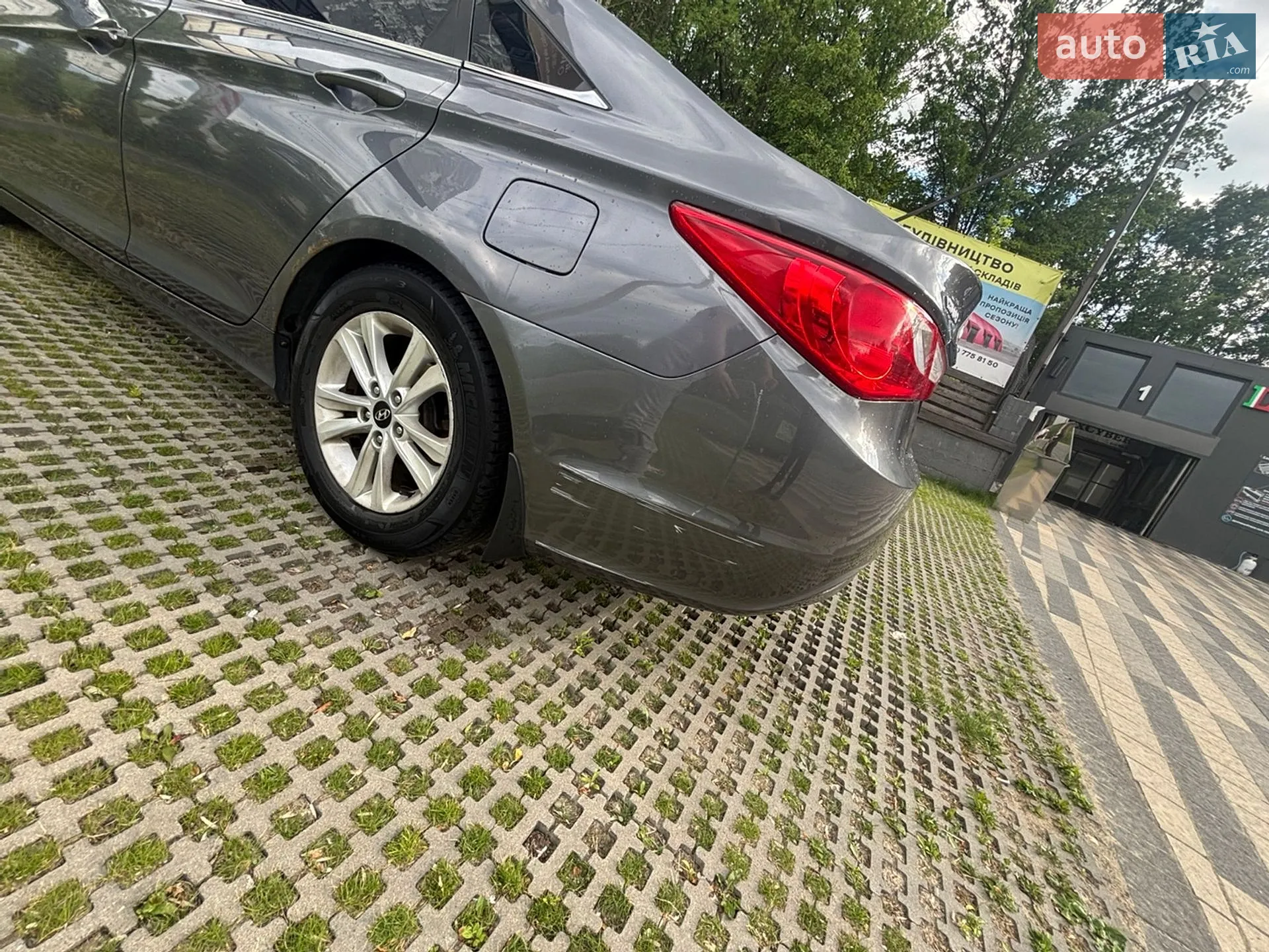 2010 Hyundai Sonata - мініатюра 4