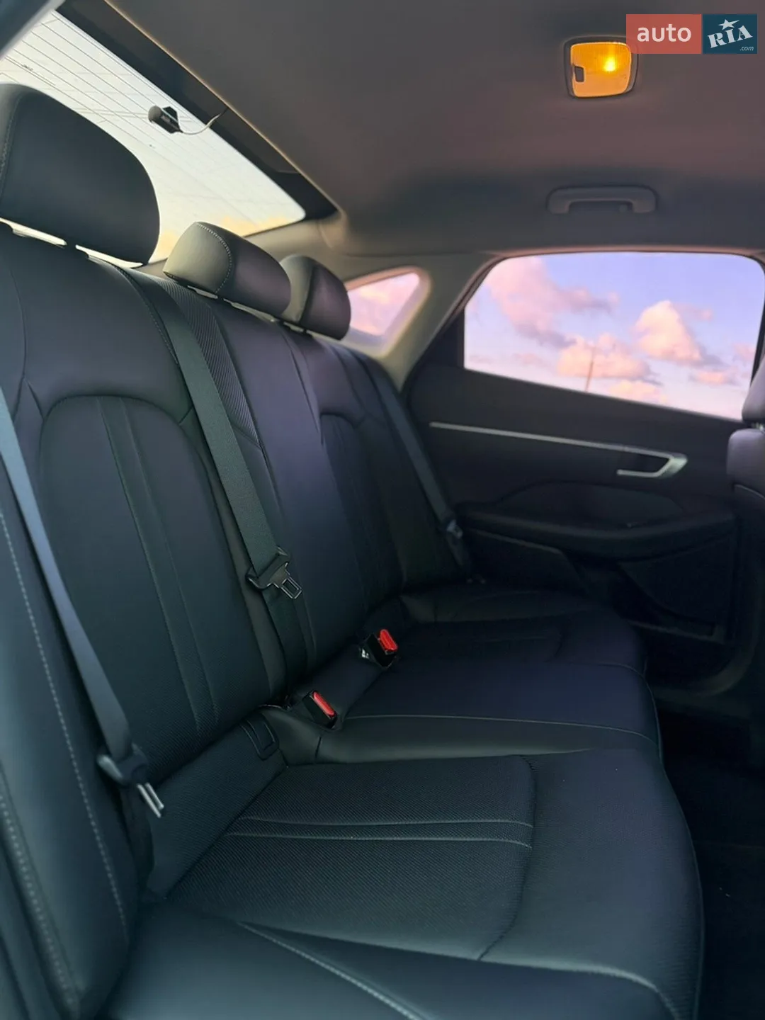 2020 Hyundai Sonata - мініатюра 19