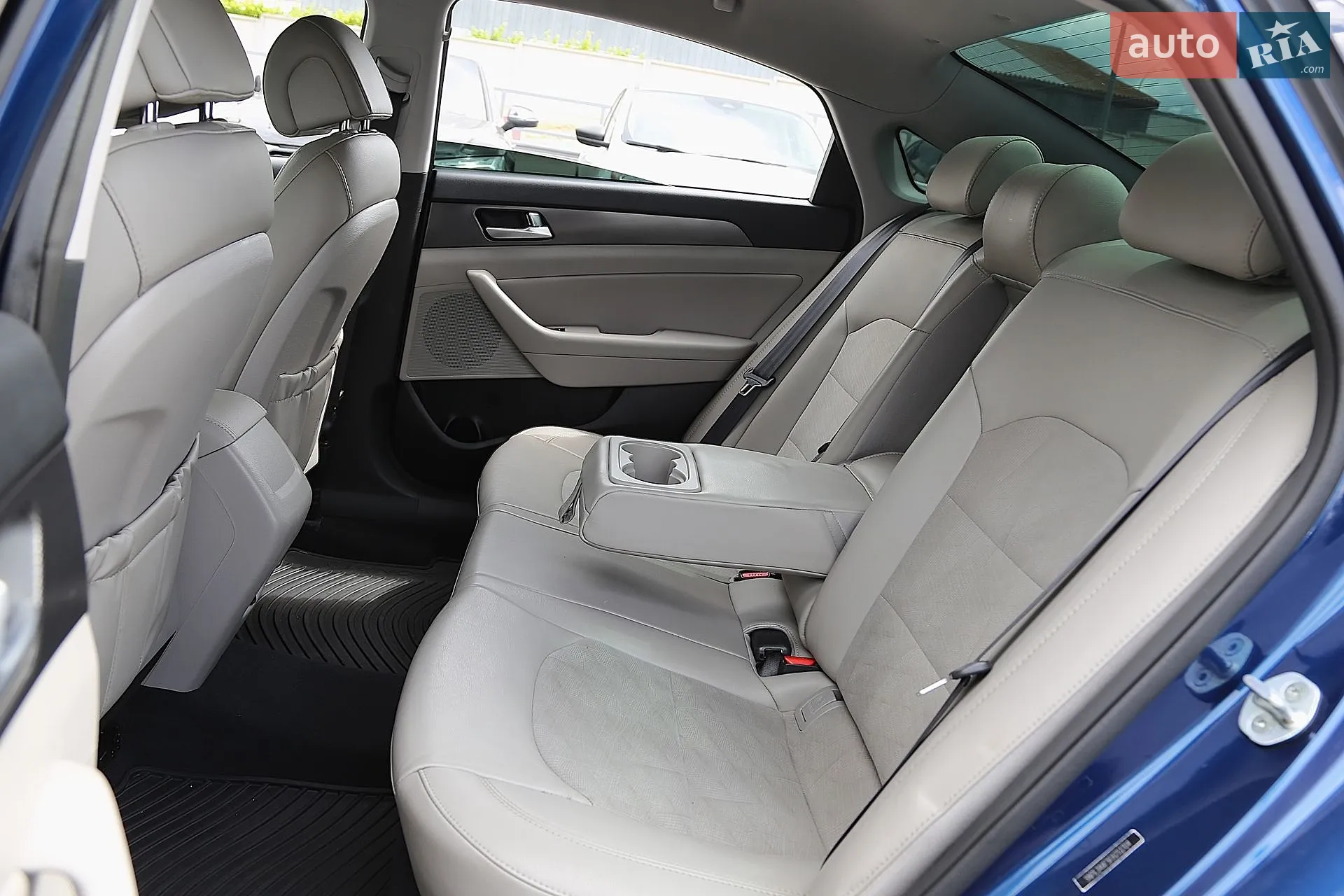 2015 Hyundai Sonata - мініатюра 8