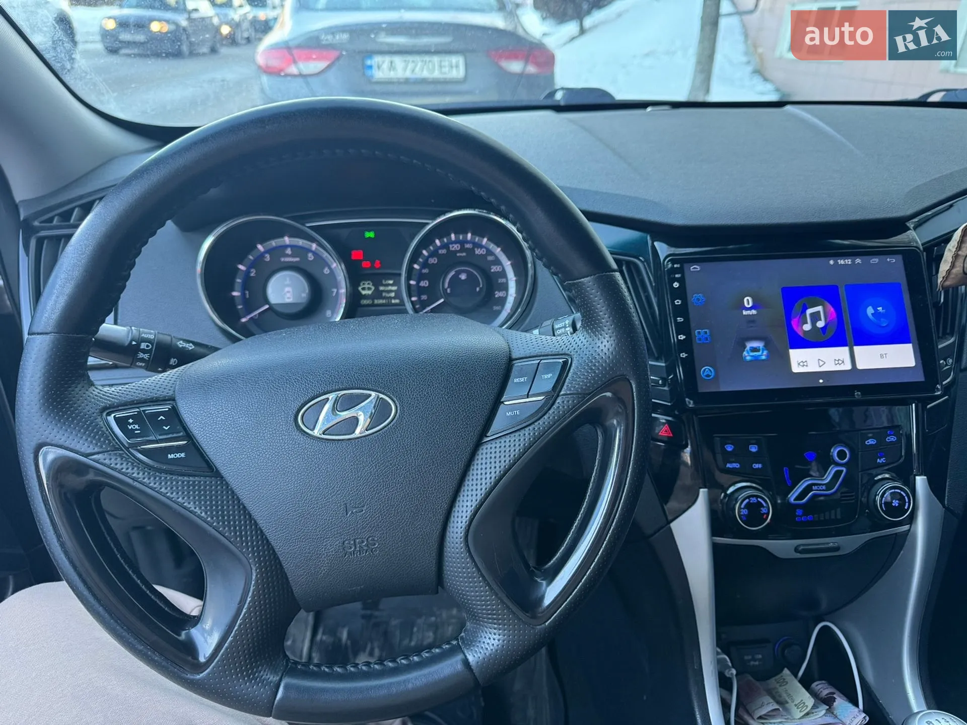 2010 Hyundai Sonata - мініатюра 8