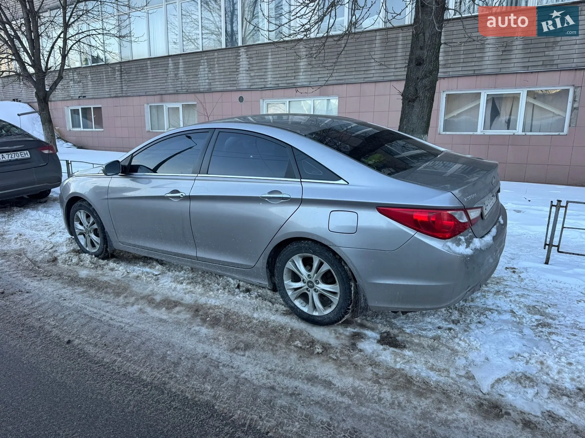 2010 Hyundai Sonata - мініатюра 9