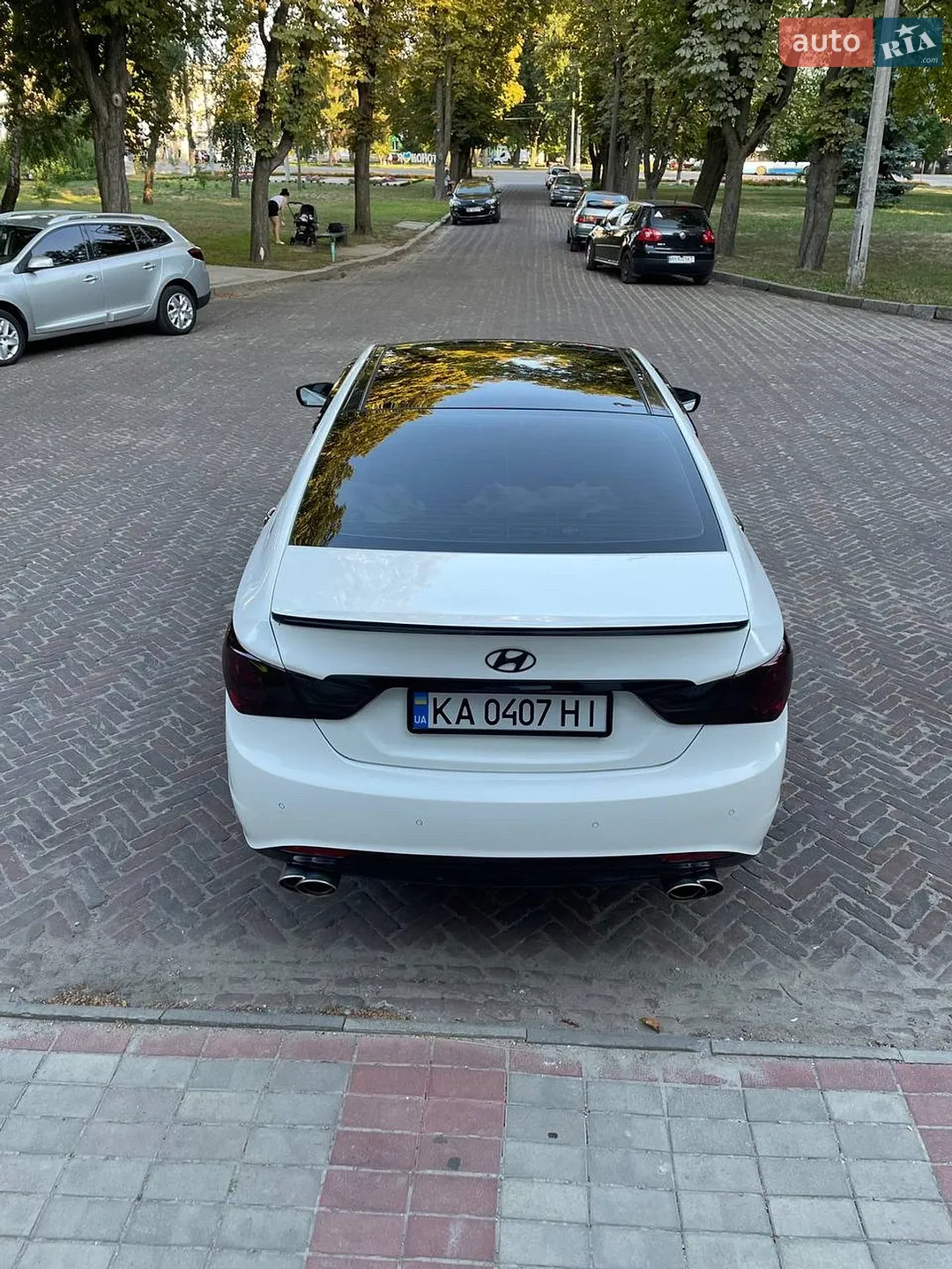 2010 Hyundai Sonata - мініатюра 4
