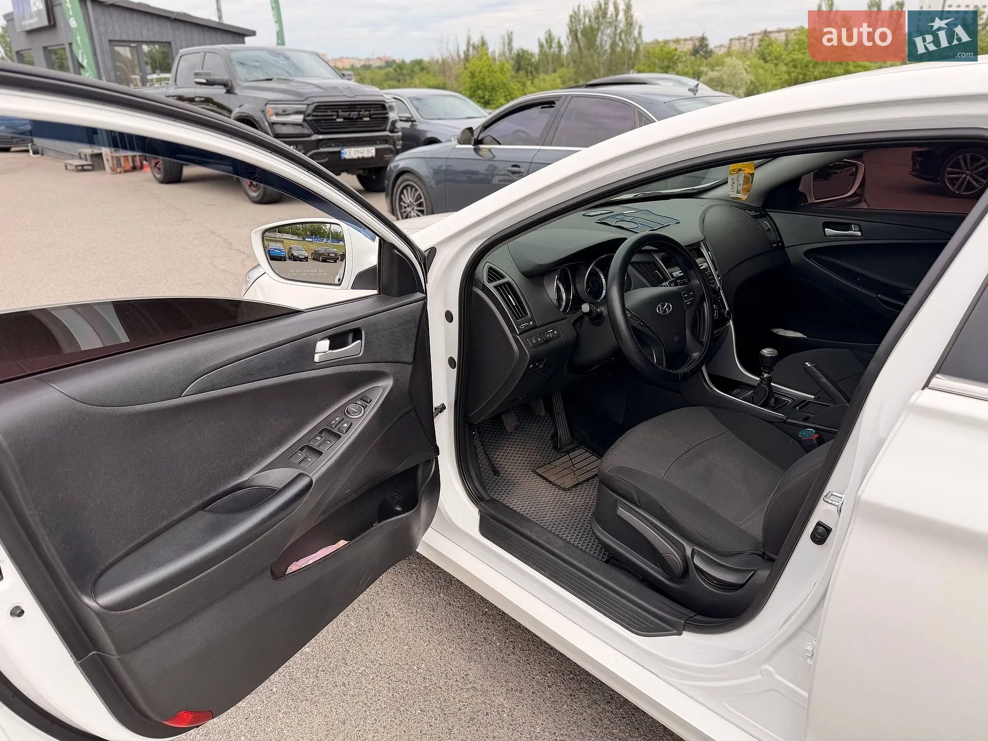 2012 Hyundai Sonata - мініатюра 30
