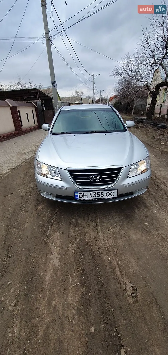 2011 Hyundai Sonata - мініатюра 2